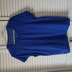 Lululemon workout tee